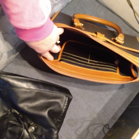 Designer 👜 handbag - Picture 4 of 6